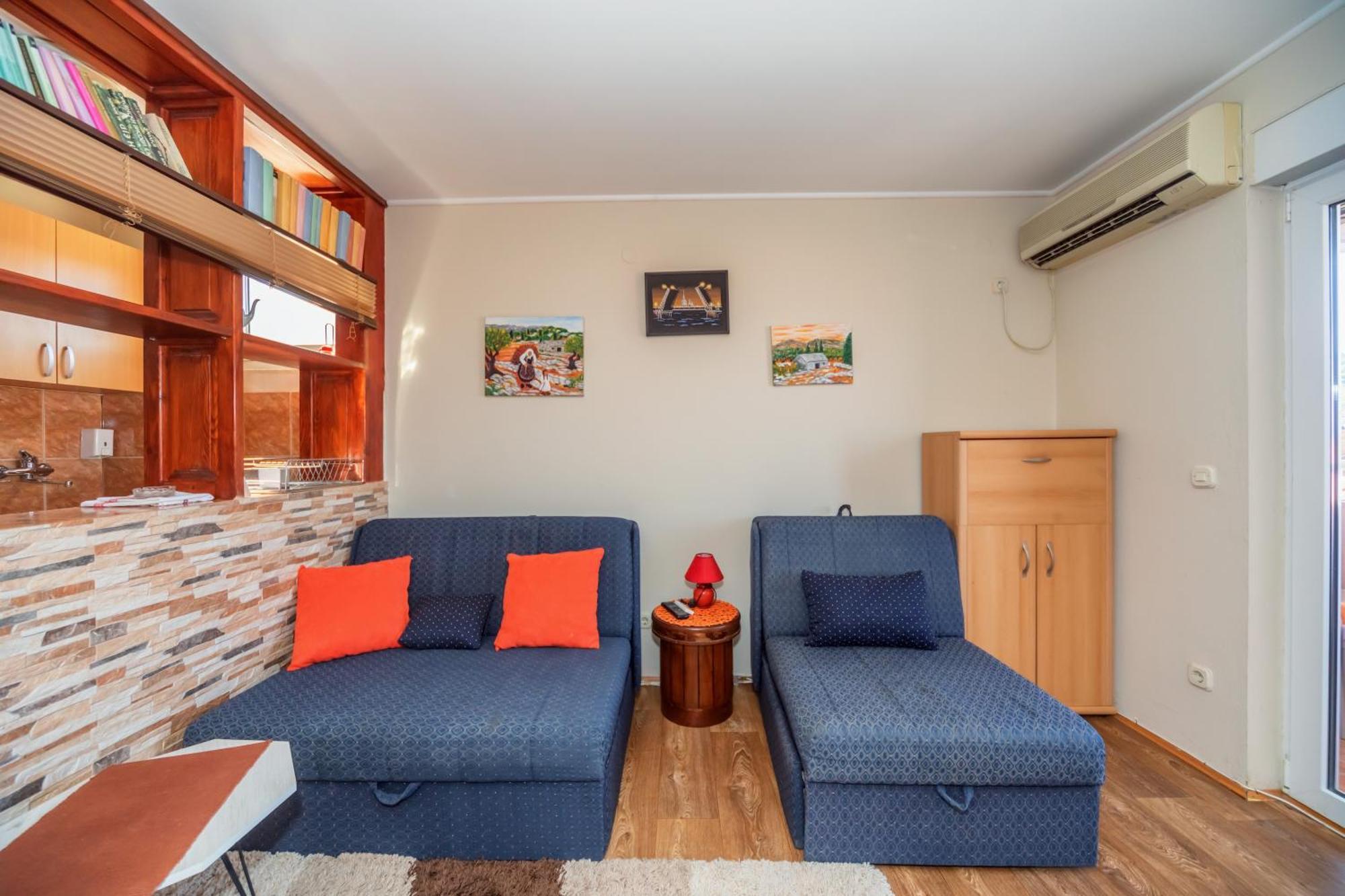 Apartments Pod Lozom With Seaview Petrovac Rom bilde