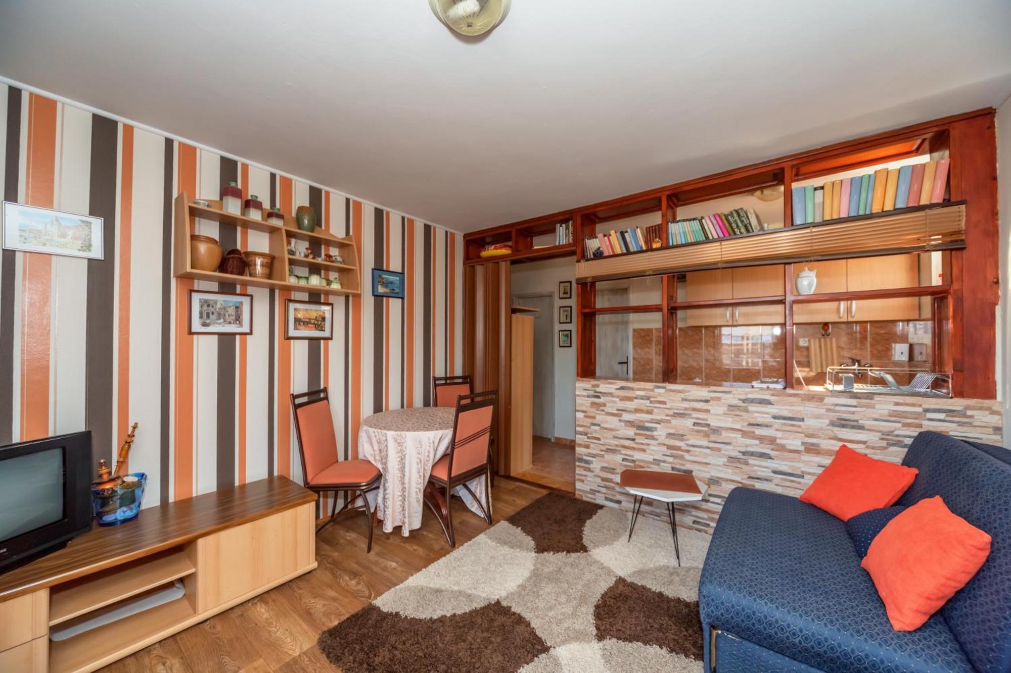 Apartments Pod Lozom With Seaview Petrovac Rom bilde